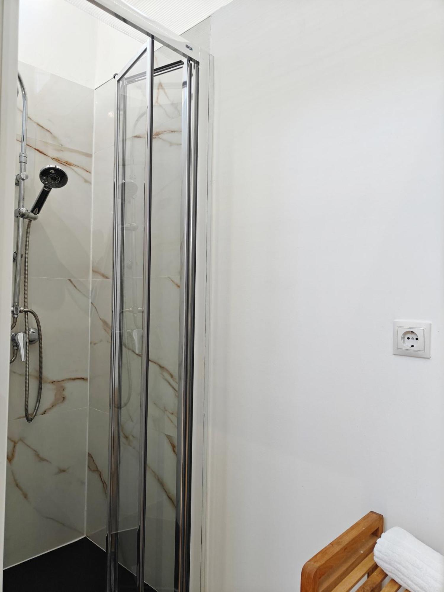 Fuencarral Apartment Madrid Exterior photo
