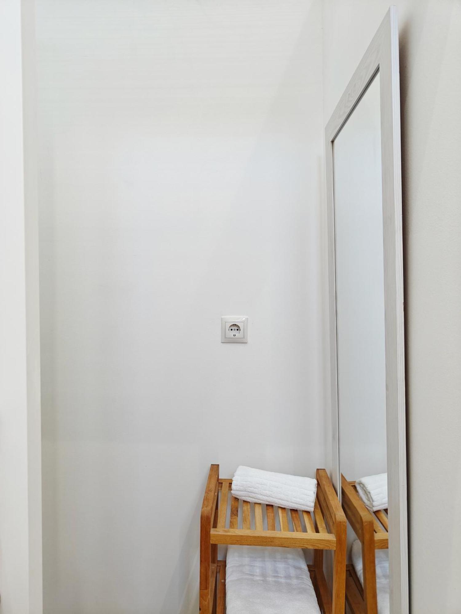 Fuencarral Apartment Madrid Exterior photo